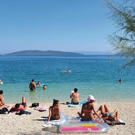 Διαμέρισμα Kastel Stari 96 With Outdoor Swimmingpool Kaštela